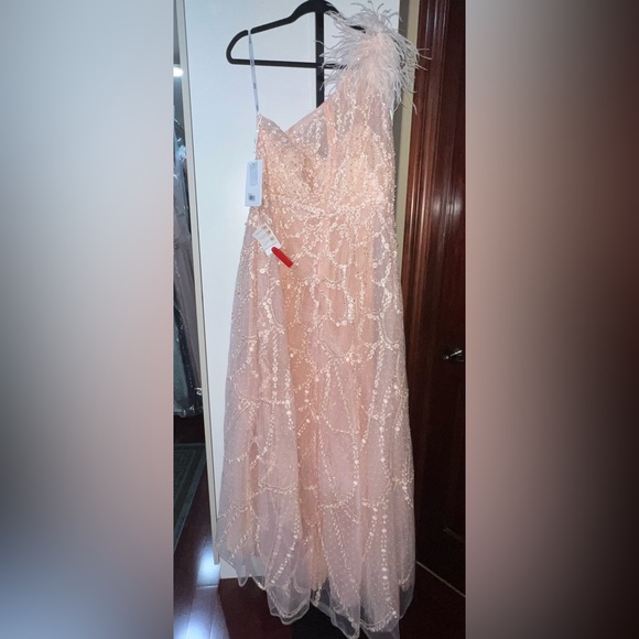 Feathered one shoulder A-line embroidered long gown - Picture 10 of 11